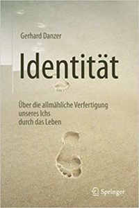 Identität Buch